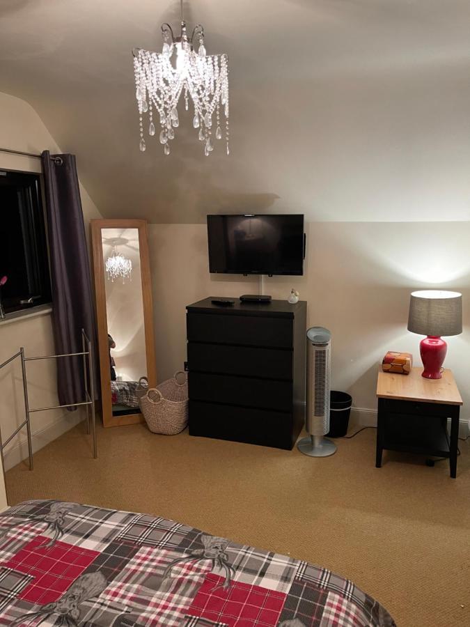 Lindas Retreats Self Catering Accommodation 1 Bedroom Cottage Or 3 Bedroom House トミントゥール エクステリア 写真
