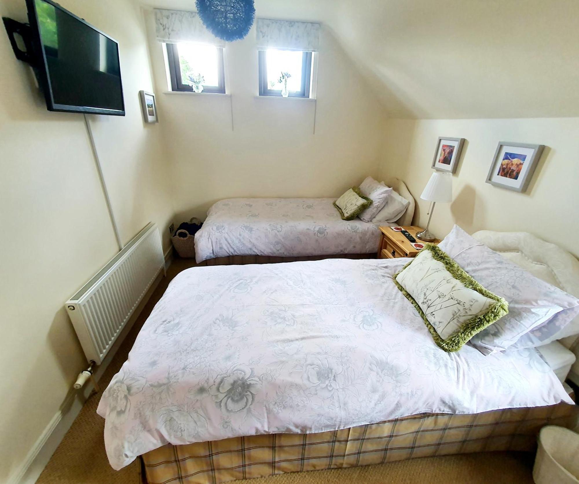 Lindas Retreats Self Catering Accommodation 1 Bedroom Cottage Or 3 Bedroom House トミントゥール エクステリア 写真